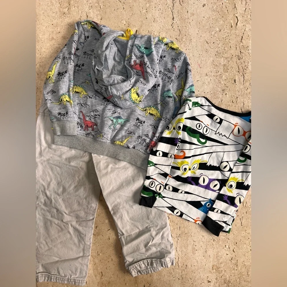 Boy’s Size 3 Bundle Khaki Pants, Dino Hoodie, Glow in the Dark Shirt